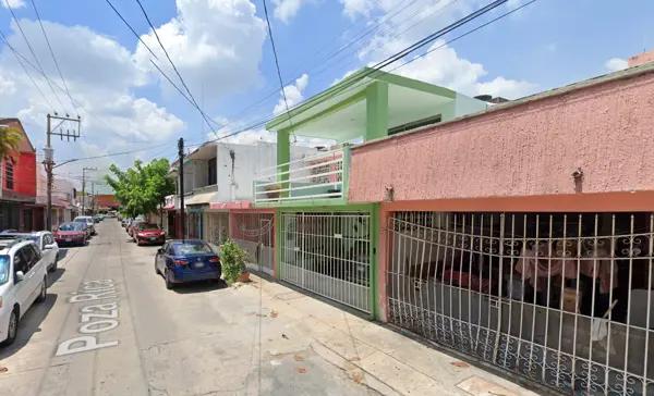 CASA DE ENTREGA INMEDIATA EN DISTRITO POZA RICA, FRACC. SECIION 26, JOSE PAGES LLERGO, CENTRO TABAS.