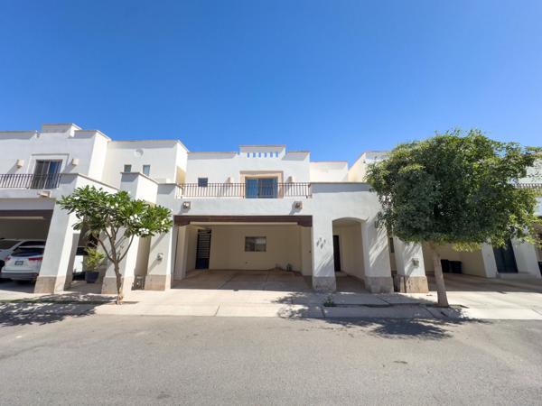 Casa en venta en La Encantada Privada Alebrijes, Hermosillo, Sonora