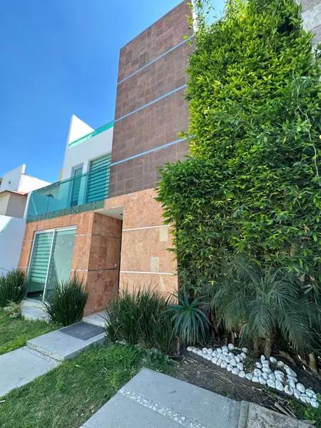 CASA EN RENTA EN RESIDENCIAL LA MORALEJA, PACHUCA DE SOTO, HIDALGO