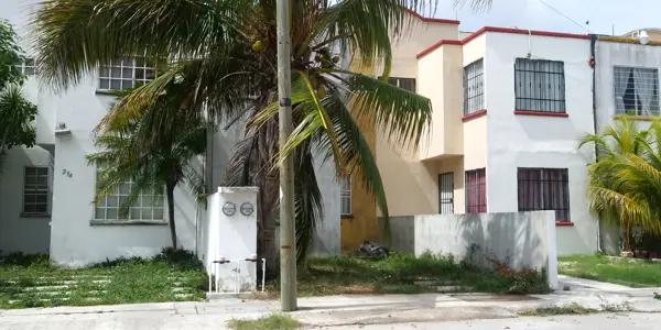 Casa en venta en Supermanzana 529, Benito Juárez, Quintana Roo