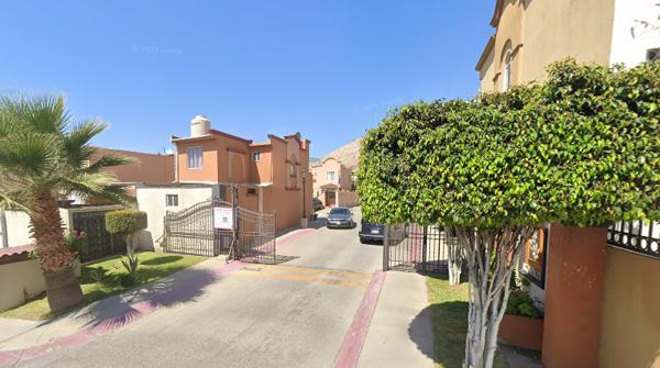 VENTA DE CASA EN EL LAGO TIJUANA BAJA CALIFORNIA. REMATE BANCARIO