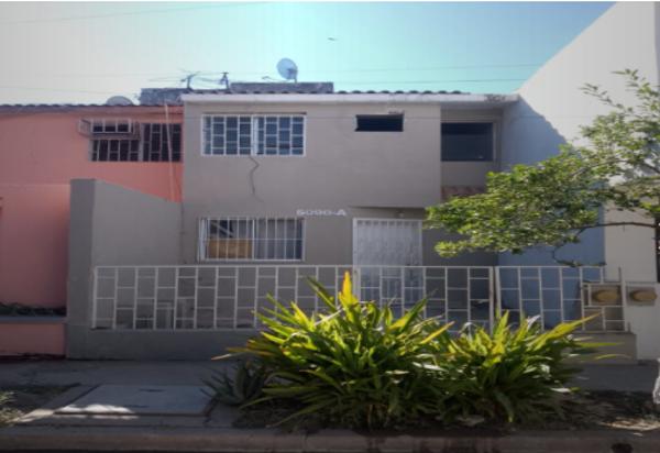 CASA DE ENTREGA INMEDIATA EN ANDADOR ARTICULO 115, COLONIA INFORNAVIT BARANCOS, CULIACAN, SINALOA