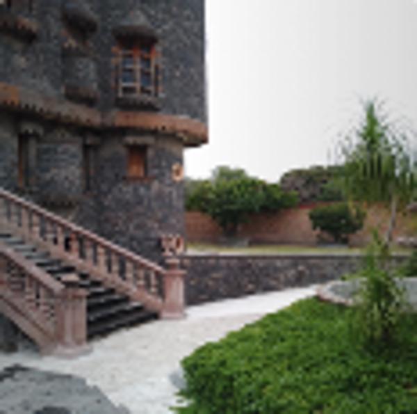 CASA DE ENTREGA INMEDIATA EN AV. LAS TUYAS, COL. COLORILANDIA, EL MARQUES, QUERETARO