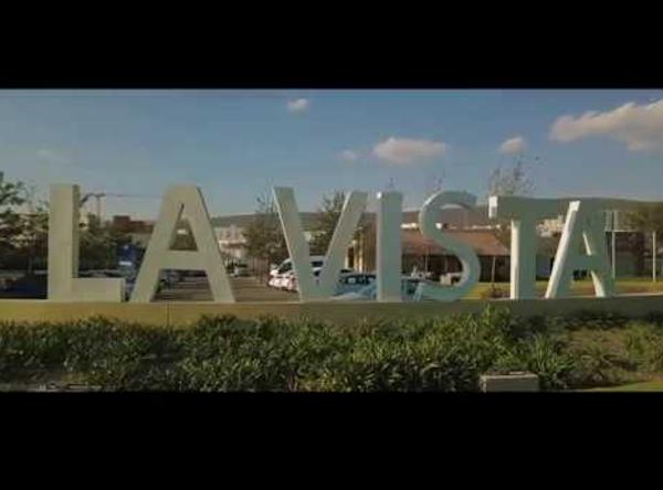 CASA DE ENTREGA INMEDIATA AV. LA VISTA, COL. LA VISTA RESIDENCIAL, QUERETARO