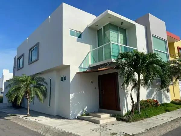 Casa en venta en Las Lomas Residencial, Alvarado, Veracruz de Ignacio de la Llave