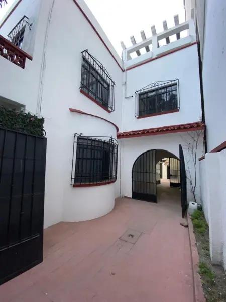 Casa con Uso de Suelo en Polanco, Miguel Hidalgo