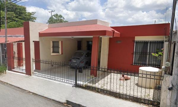CASA EN RECUPERACIÓN BANCARIA EN C7 No. 391 RESIDENCIAL PENSIONES I Y II, MÉRIDA YUCATÁN.
