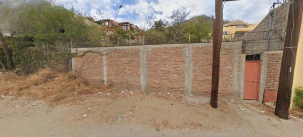 CASA EN RECUPERACIÓN BANCARIA EN CALLE 8 DE OCTUBRE No. 112 MARIANO MATAMOROS, LOS CABOS BCS.