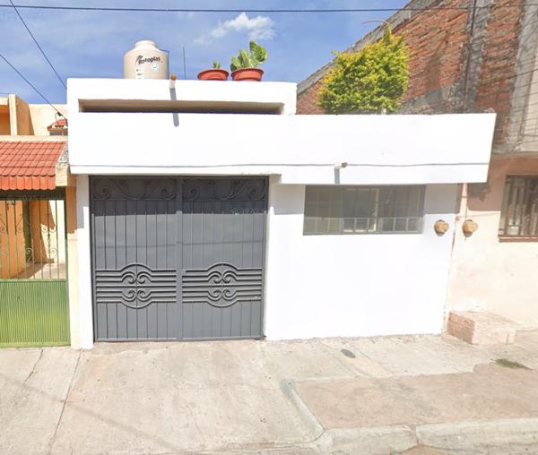 VENTA DE CASA EN AURORA BOREAL, CIUDAD DEL SOL, LA PIEDAD.