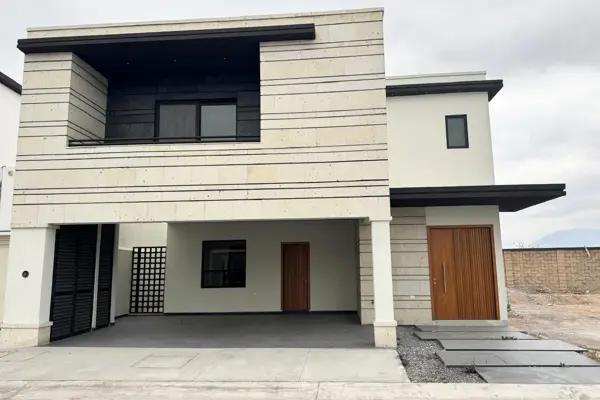 Casa en VENTA en Fracc. La Escondida