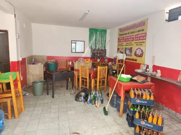 RENTA DE LOCAL COMERCIAL EN ESQUINA EN CENTRO DE QUERÉTARO.