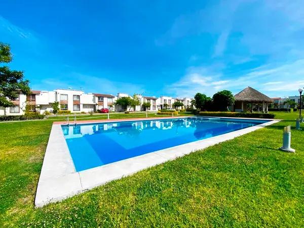 Casa en renta con alberca en Santa Fe Monte Malaga en Xochitepec Morelos.