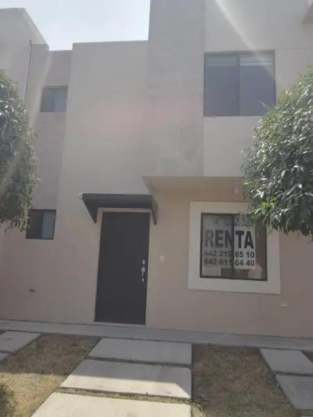 HERMOSA CASA NUEVA EN RENTA