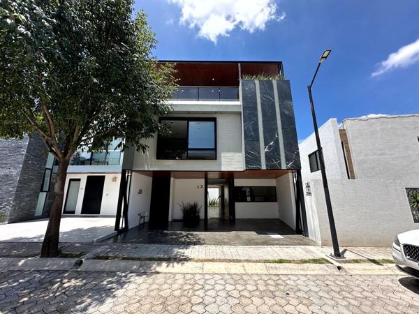 Casa en venta en Lomas de Angelópolis, San Andrés Cholula, Puebla