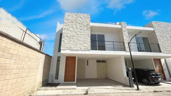 Hermosa casa en VENTA ubicada en San Pedro Cholula