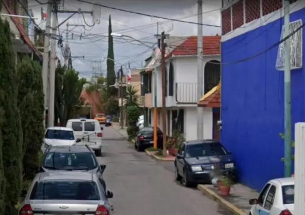 CASA EN VENTA  VALLE DE ARAGON, ECATEPEC DE MOR.