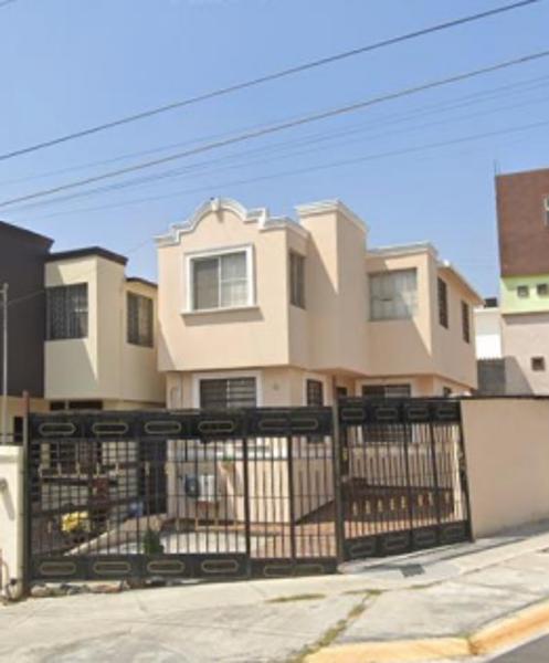 Casa en remate en Lomas de Cumbres, Monterrey, Nuevo León