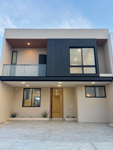 CASA EN LOMAS DEL DORADO