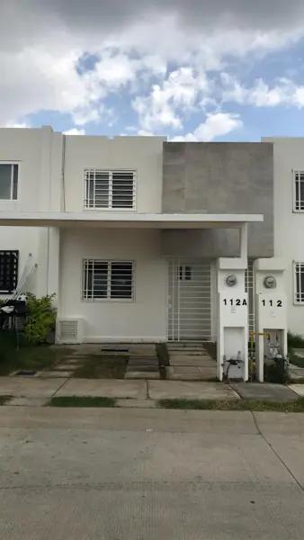 Casa EN RENTA, fraccionamiento Tres Cantos, León, Guanajuato