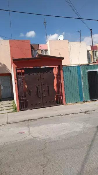 Casa en venta en Real de San Martín, Valle de Chalco Solidaridad, México
