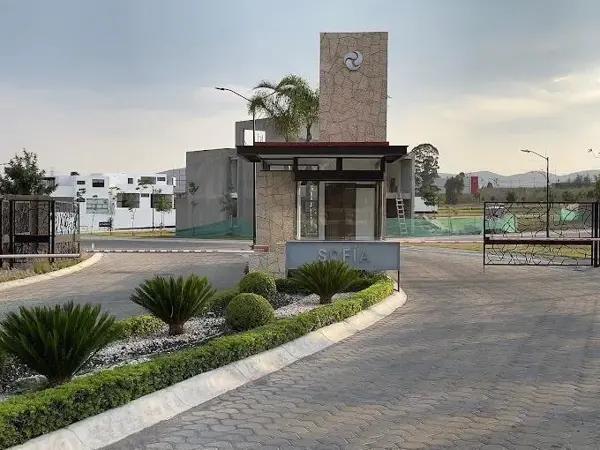 TERRENO EN VENTA EN PARQUE SOFÍA, LOMAS DE ANGELÓPOLIS II, PUEBLA.