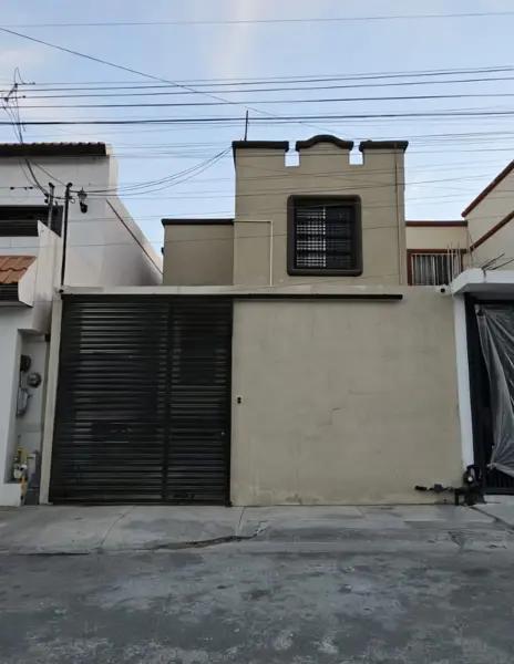 CASA EN VENTA EN JARDINES DE SANTA CATARINA