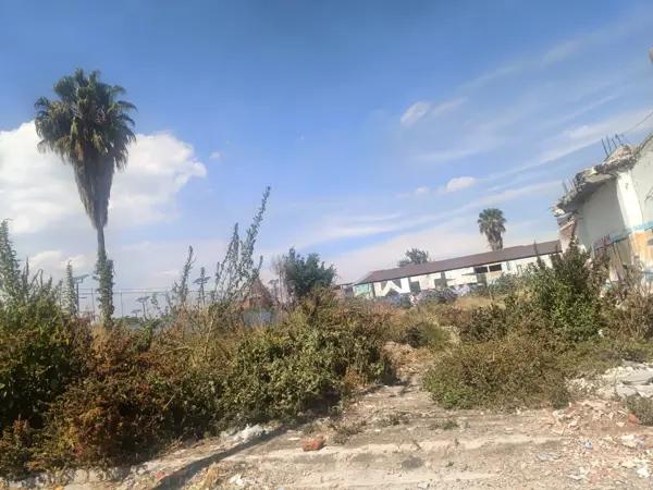 TERRENO A 15 MTS DE BLV. LOS REYES