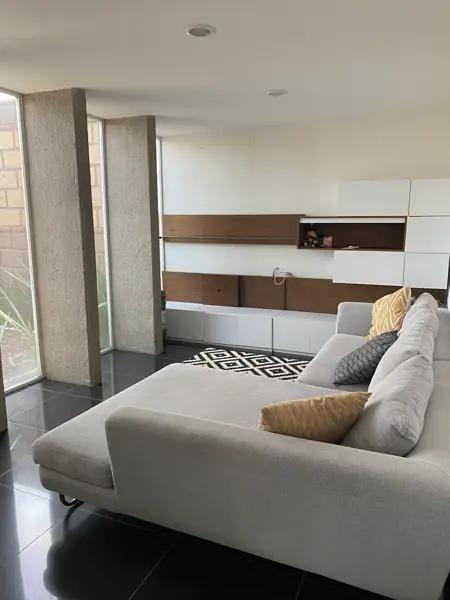 Casa en venta en Huertas la Joya Queretaro, con alberca y 4 recamaras.
