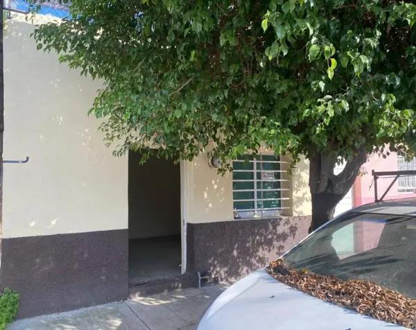 CASA OPORTUNIDAD 153 METROS CERCA JAVIER MINA 2.050.000 NEGOCIABLE SOLO RECURSOS PROPIOS