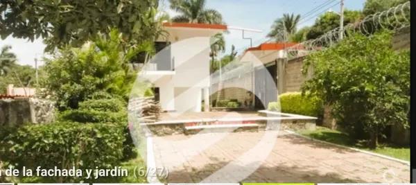 Casa con Bungalow y amplio Jardin, Yautepec