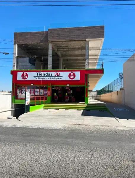 Local Comercial en Renta en Plaza Los Ahuehuetes, Toluca