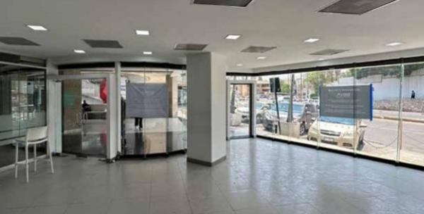 COMPRALE DIRECTO AL BANCO EL LOCAL COMERCIAL EN PLAZA KRYSTAL, AGUASCALIENTES
