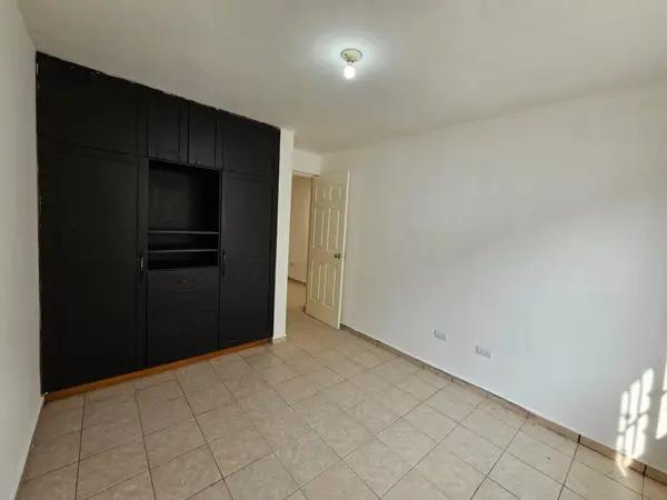 Casa en venta en Puerta de Hierro, Monterrey, Nuevo León