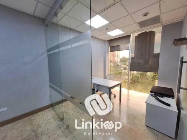 Oficina en renta en Del Valle Oriente, San Pedro Garza García, Nuevo León