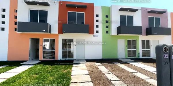 Casas en Venta Semi equipadas a minutos de Boca del Río  $800,300