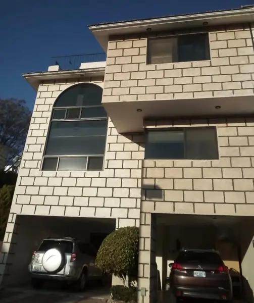 CASA EN VENTA LOMA DORADA