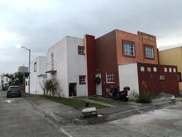 Casa en Venta en Fracc. Bonaterra, Veracruz: Oportunidad de Inversión para vivir. Casa en Venta en Fracc. Bonaterra, Veracruz: Oportunidad de Inversión para vivir.