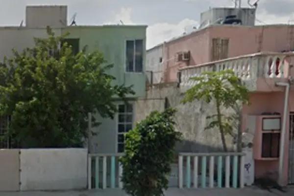Casa en venta en La Guadalupana, Solidaridad, Quintana Roo