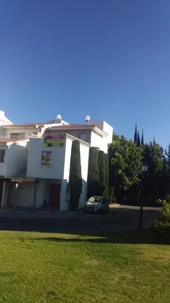 Casa amueblada en Renta en fraccionamiento La Vista Country Club, Puebla