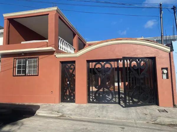 CASA EN VENTA EN RANCHO CHULAVISTA, ROSARITO BC
PRECIO DE VENTA: $160,000DLLS