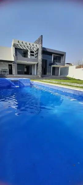 CASA DE 2 NIVELES EN REAL DE OAXTEPEC CON TODOS LOS SERVICIOS