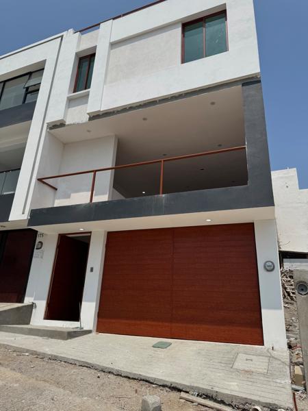 Casa en venta en fraccionamiento valle dorado Tuxtla Gutiérrez