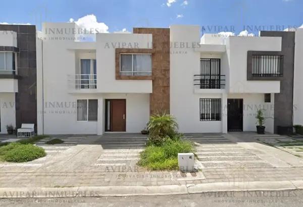 CASA EN VENTA EN EL CIMATARIO, QUERETARO