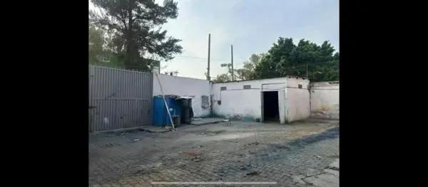 Renta de Bodega Industrial Acceso a Trailer Doble Altura. ZP288