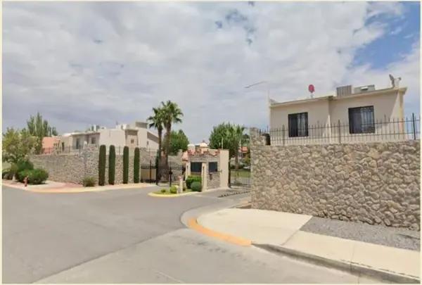 HERMOSA PROPIEDAD EN RESIDENCIAL "REAL DEL SOL"