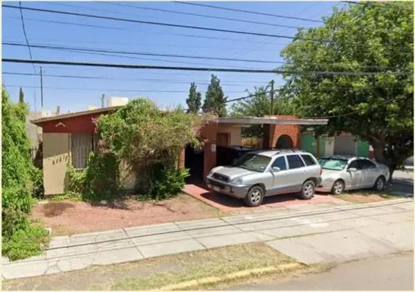 HERMOSA CASA EN COLONIA COLEGIO, CD. JUÁREZ, CHIHUAHUA.