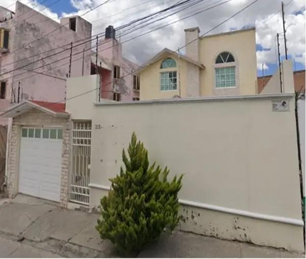 HERMOSA CASA EN COLONIA CABAÑITAS, PACHUCA.