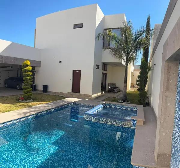 Casa en venta en Hacienda del Rosario, Torreón, Coahuila de Zaragoza