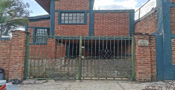 CASA EN VENTA EN CLUB NAÚTICO PUENTE VIEJO.