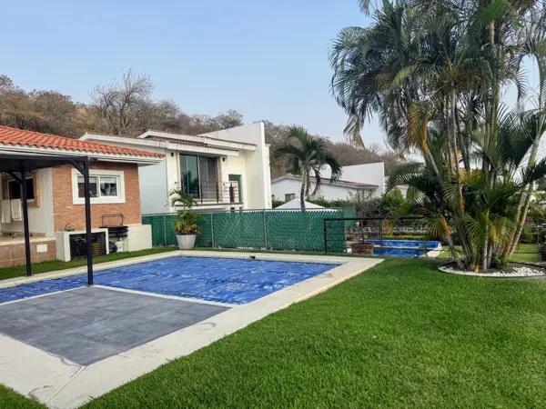 Casa en renta en Lomas de Cocoyoc, Atlatlahucan, Morelos